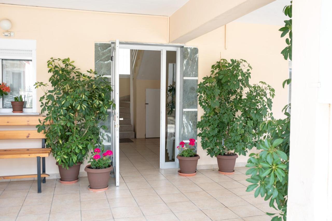 Μpasias Apartments Paralia Katerinis Ngoại thất bức ảnh