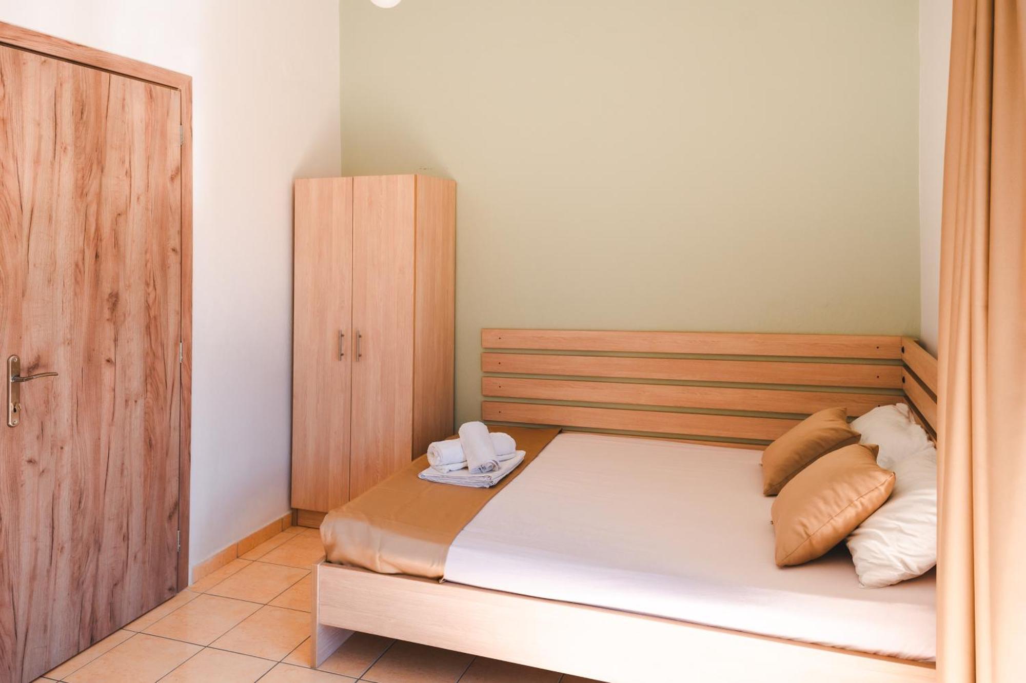 Μpasias Apartments Paralia Katerinis Ngoại thất bức ảnh